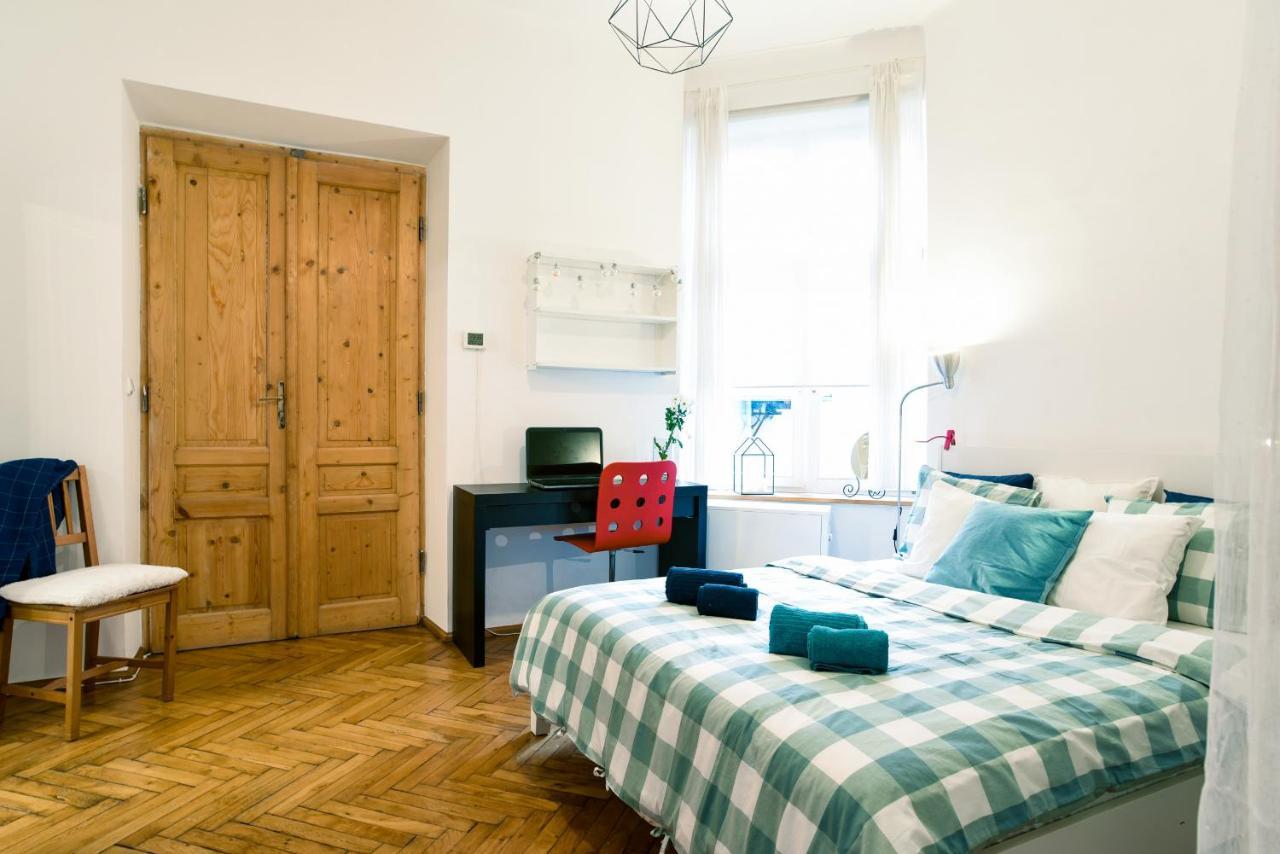 Large And Cozy Apartment 60 M2, Cracow Old Town Krakov Exteriér fotografie