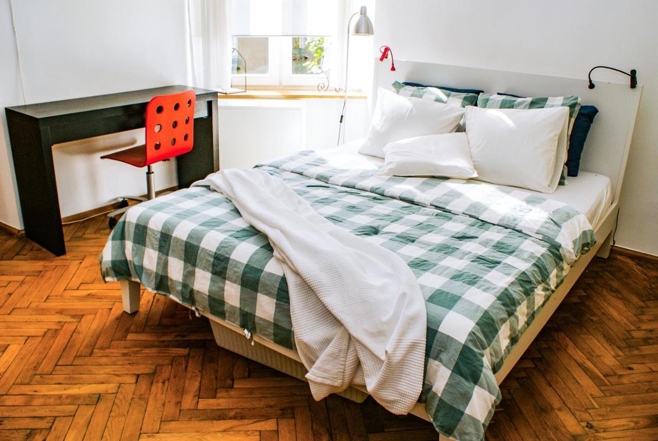 Large And Cozy Apartment 60 M2, Cracow Old Town Krakov Exteriér fotografie